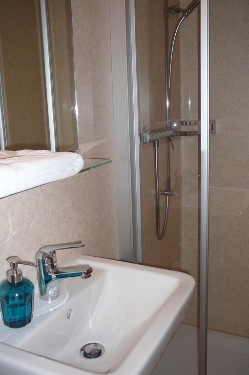 Gaestehaus Schaefli Intschi Chambre photo